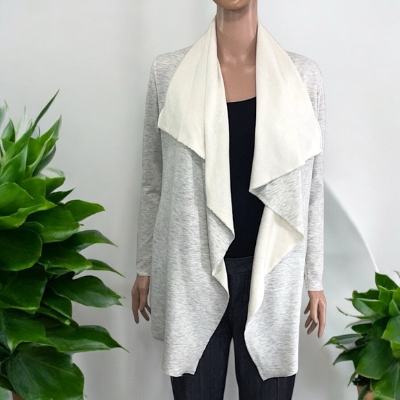Jolie Heathered Gray Open Waterfall Raw Hem Cardigan with Pockets - Picture 10 of 16